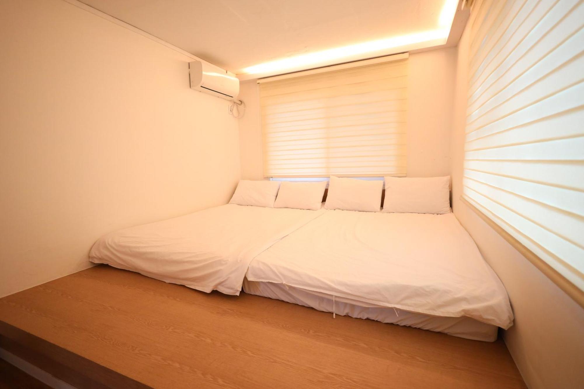 Hotel Huayuanhouse Hq In Hongdae Seul Zewnętrze zdjęcie